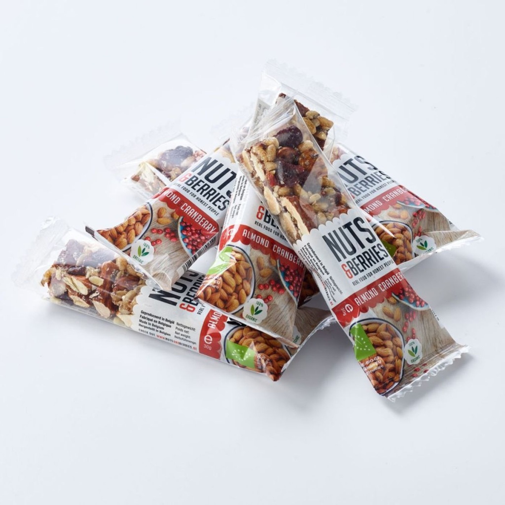 NUTS & BERRIES energy bar Amandes-cranberry bio 30g